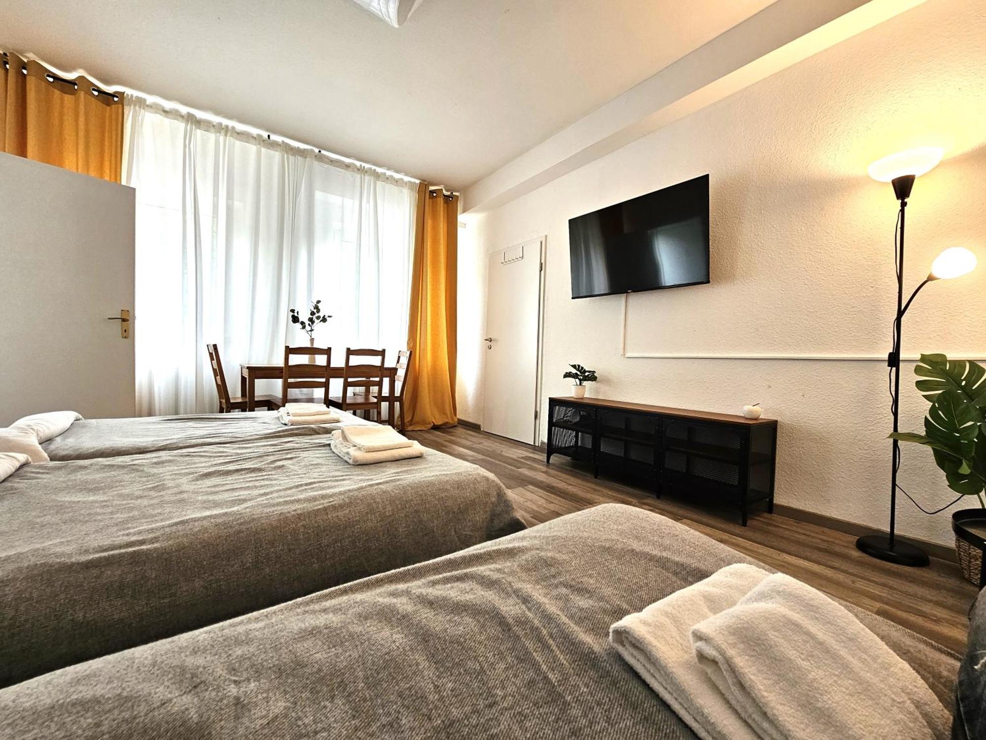 Spacious House Дюссельдорф Экстерьер фото