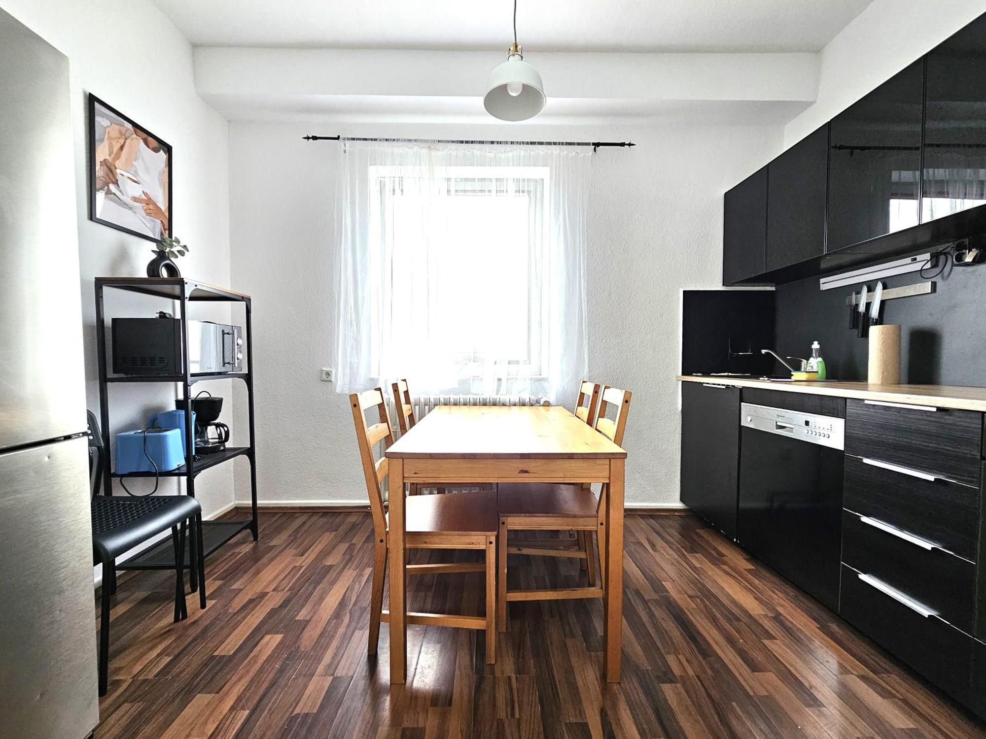 Spacious House Дюссельдорф Экстерьер фото