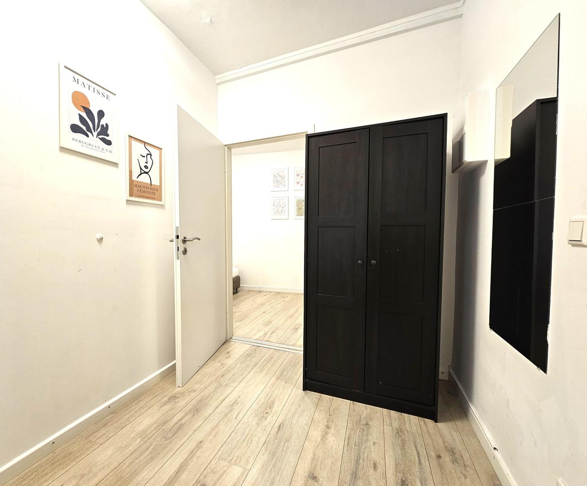 Spacious House Дюссельдорф Номер фото