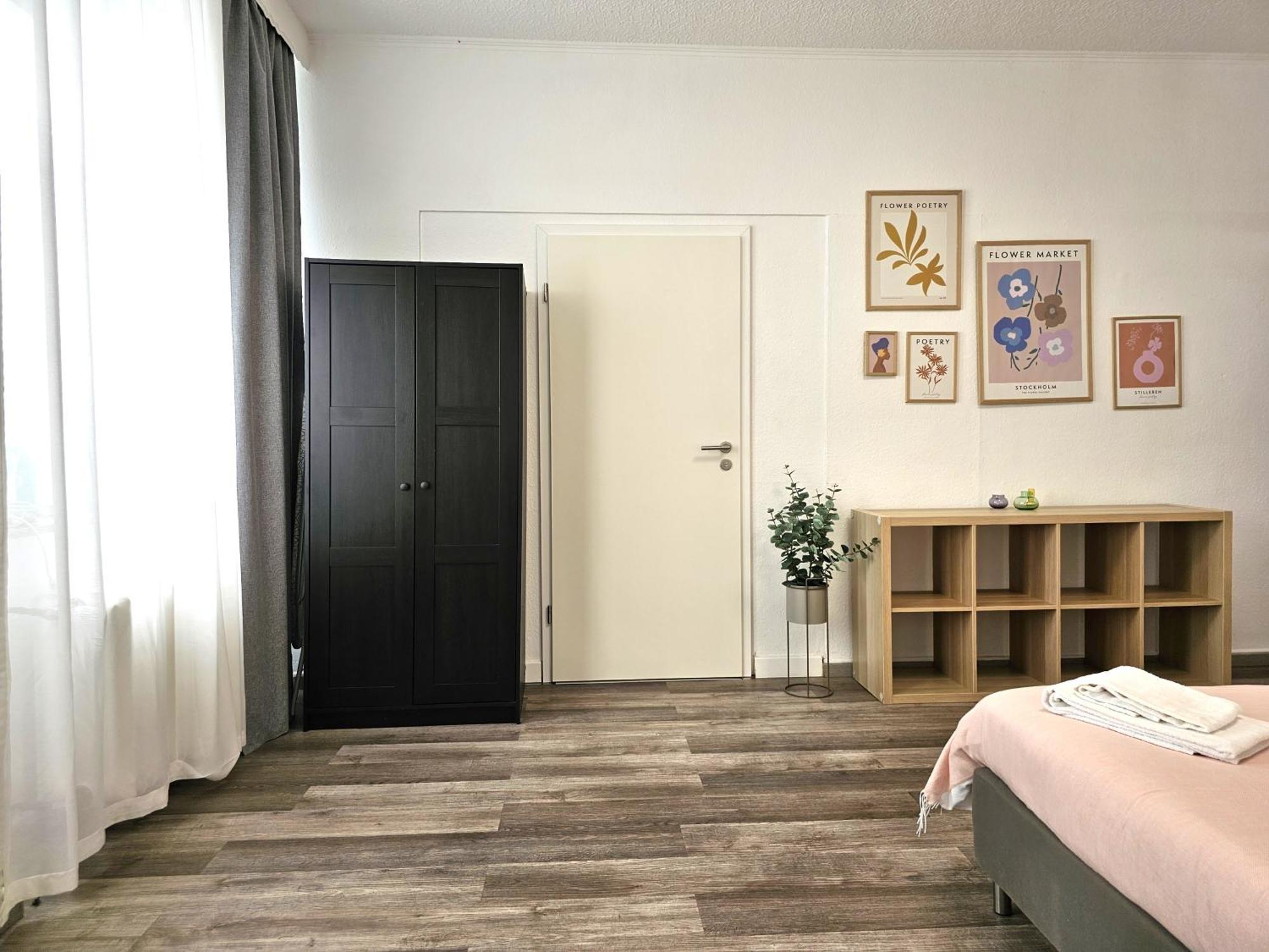 Spacious House Дюссельдорф Экстерьер фото